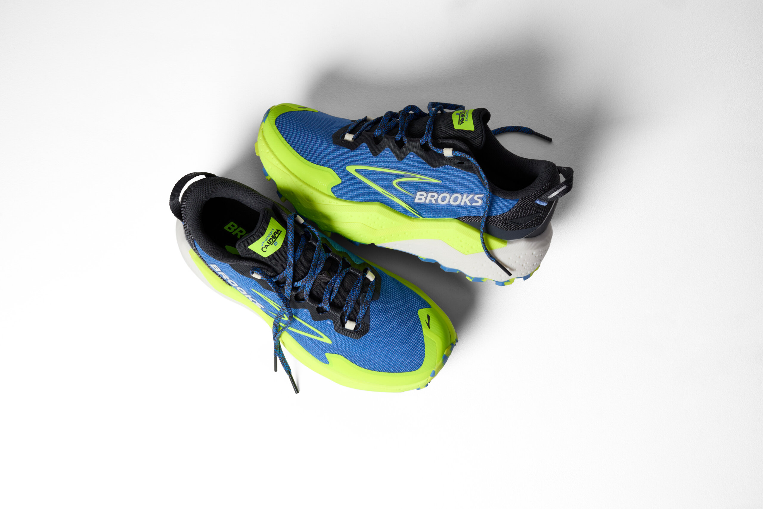 BROOKS CALDERA 8 Regatta/Ebony/Nightlife – Image 8