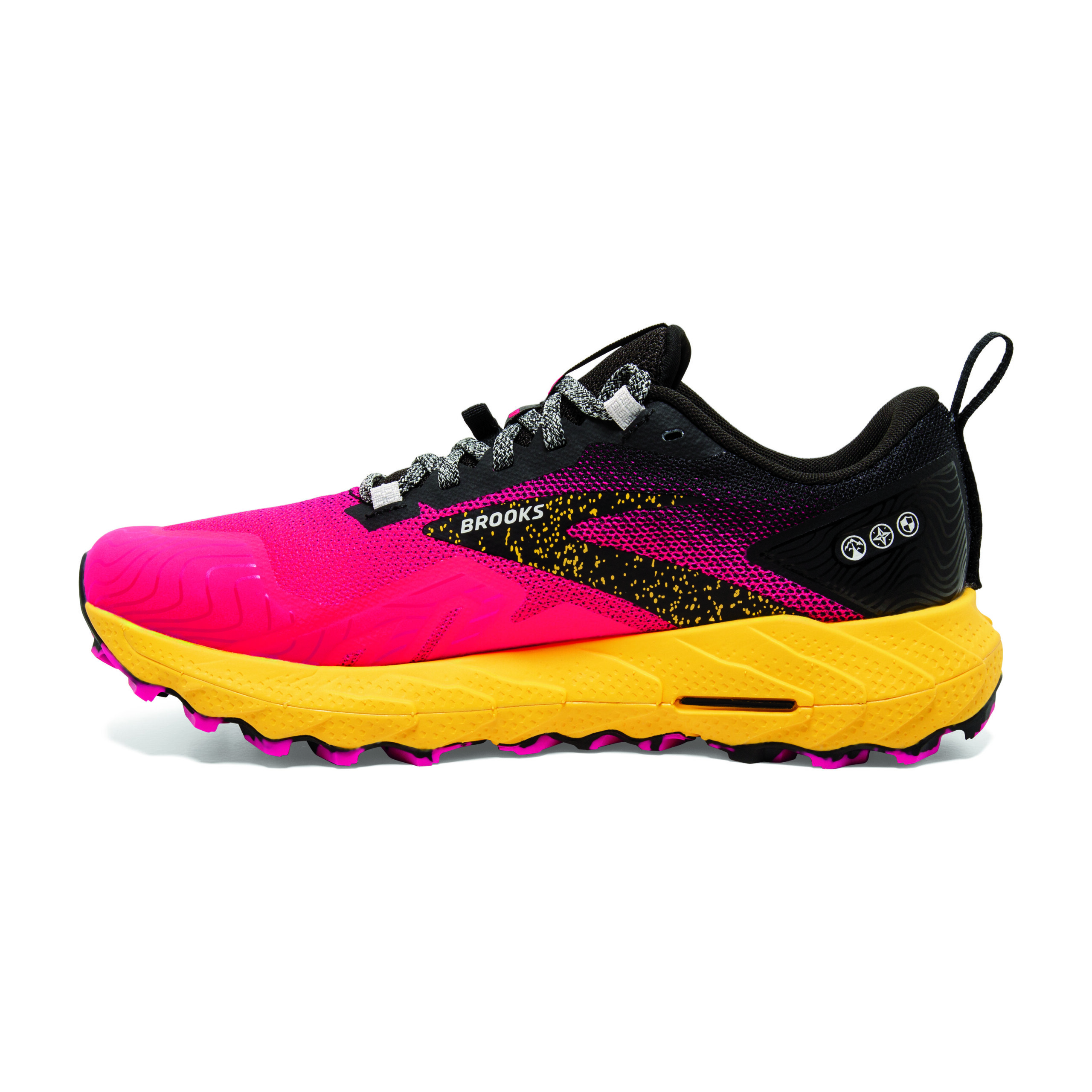BROOKS CASCADIA 17 Diva Pink/Black/Lemon Chrome – Image 5