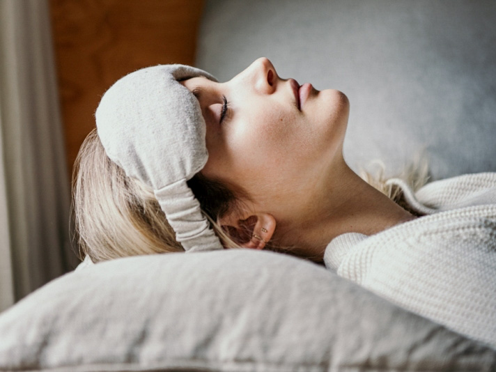 Duo 2 masques thérapeutiques à la lavande unis – Image 2