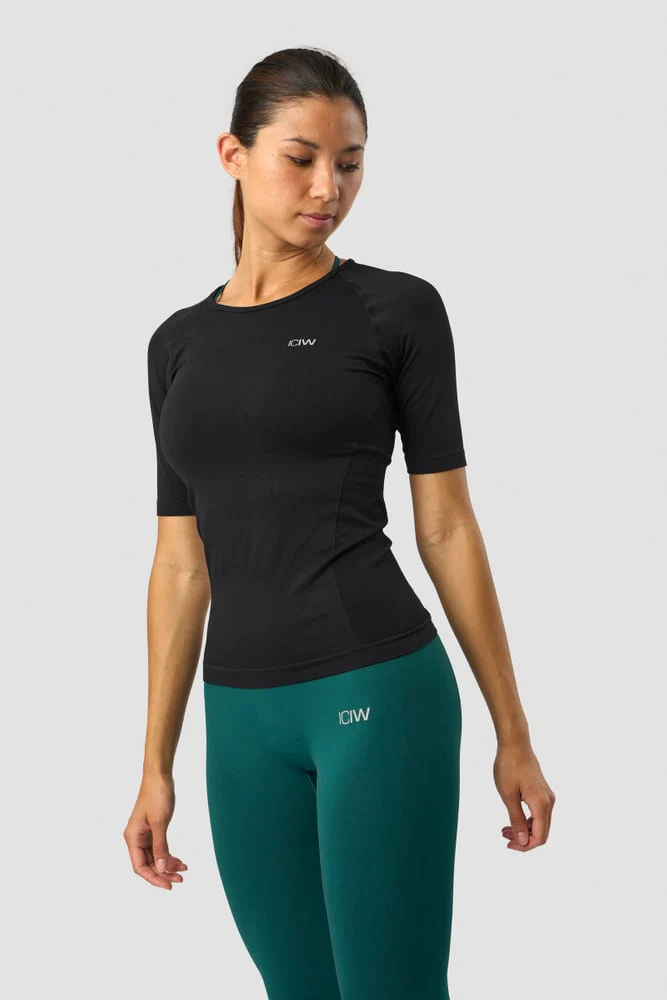 everyday seamless t-shirt mid sleeve